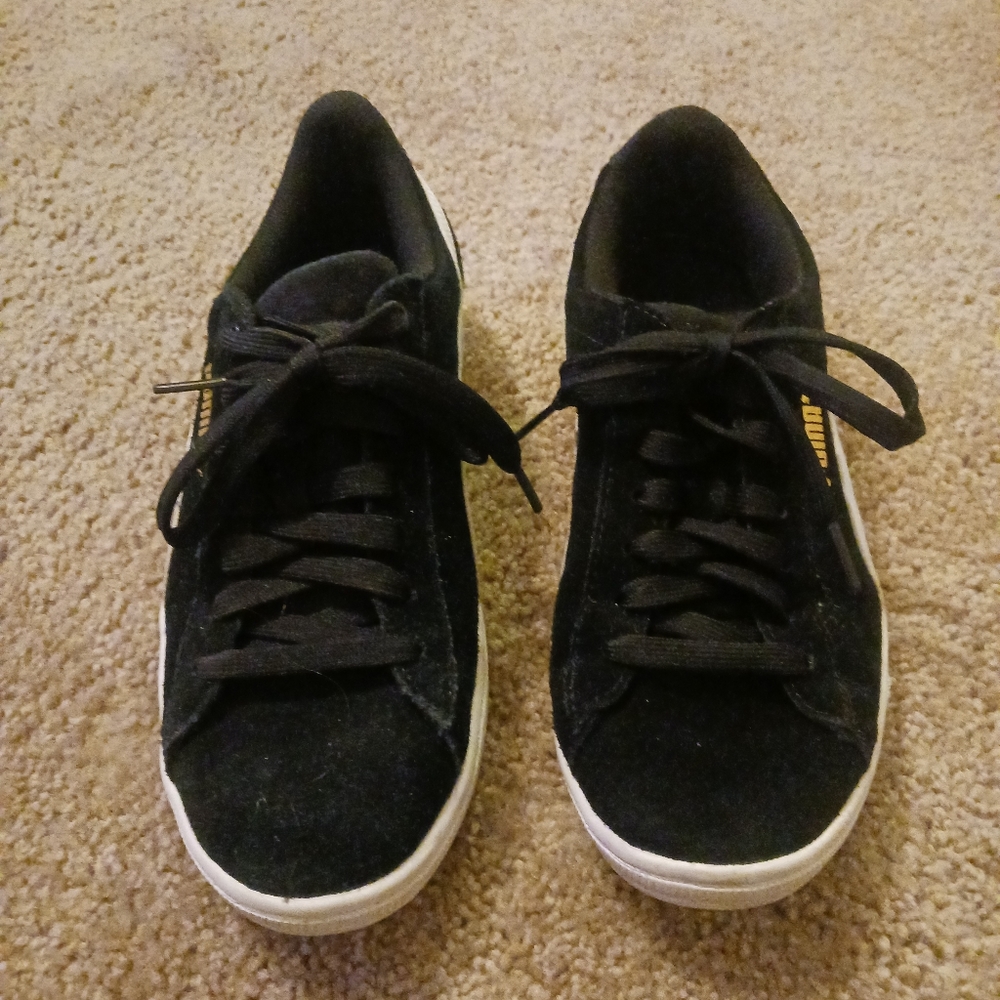 Puma Sneakers